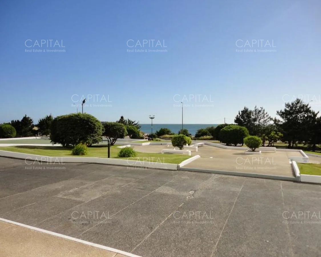 Apartamento en Playa Mansa, propiedad 281986 -Imagen 5