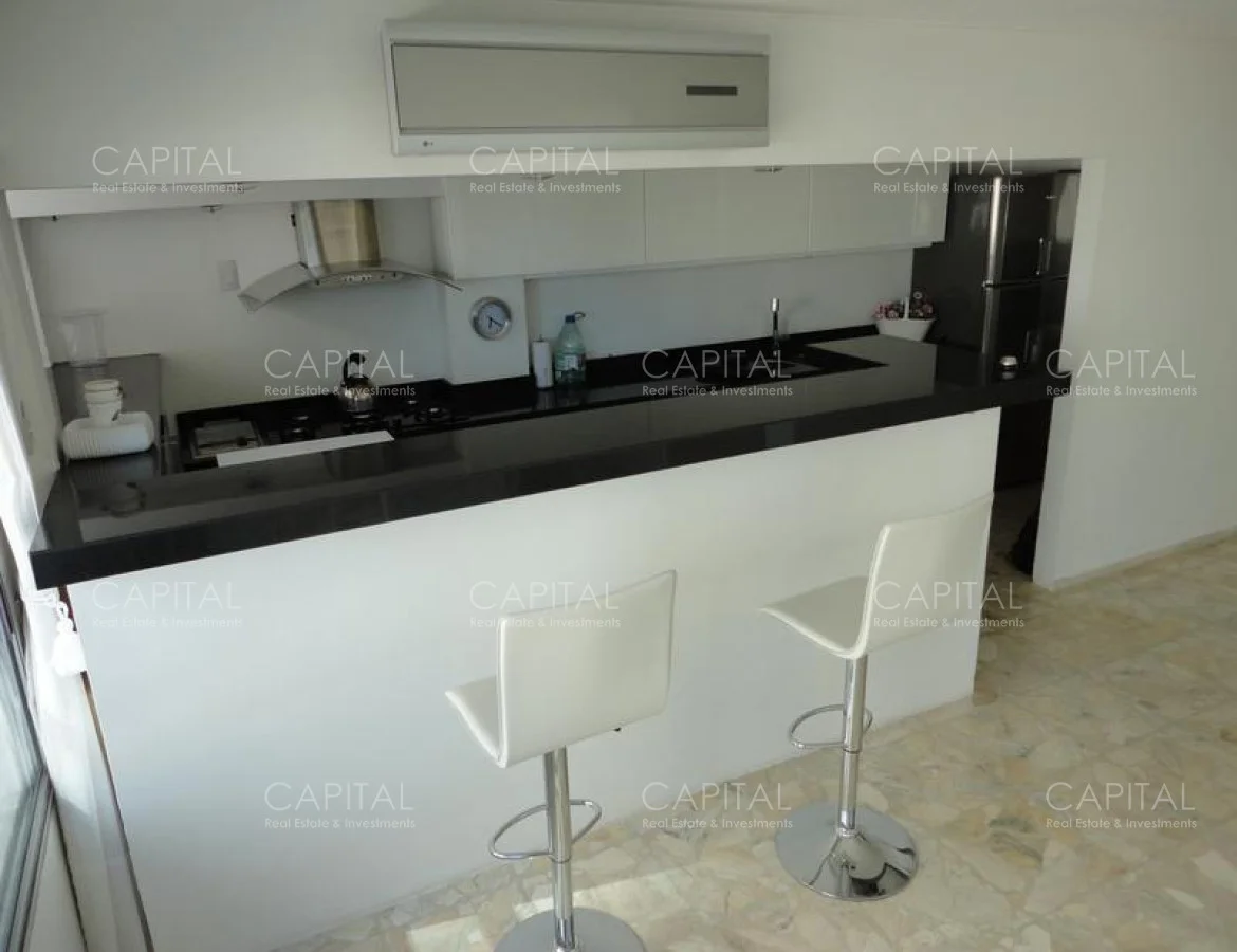 Apartamento en Playa Mansa, propiedad 281986 -Imagen 8