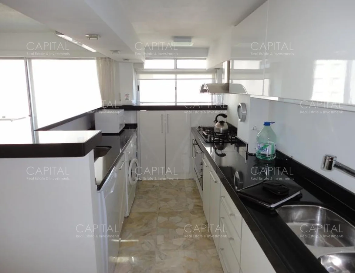 Apartamento en Playa Mansa, propiedad 281986 -Imagen 9