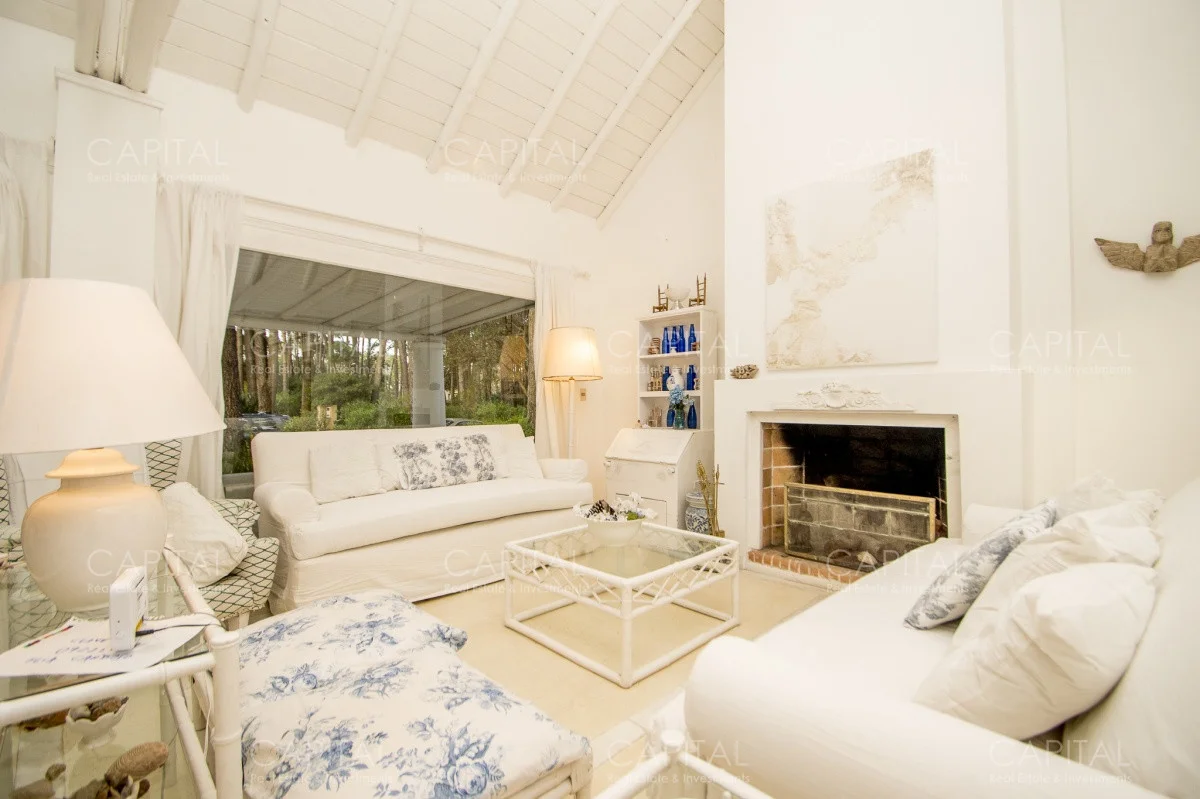 Casa en Manantiales, propiedad 282591 -Imagen 2