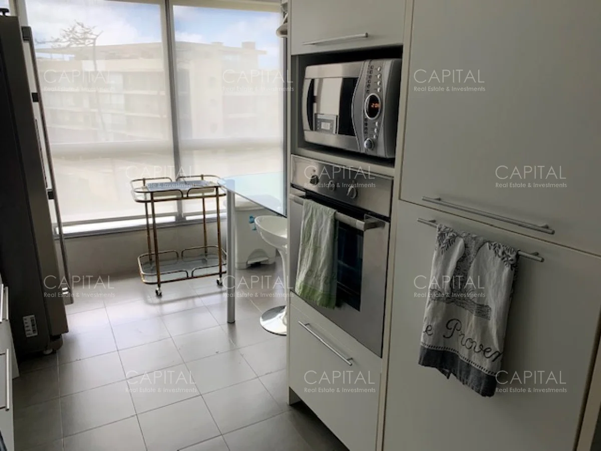 Apartamento en Playa Mansa, propiedad 282719 -Imagen 19