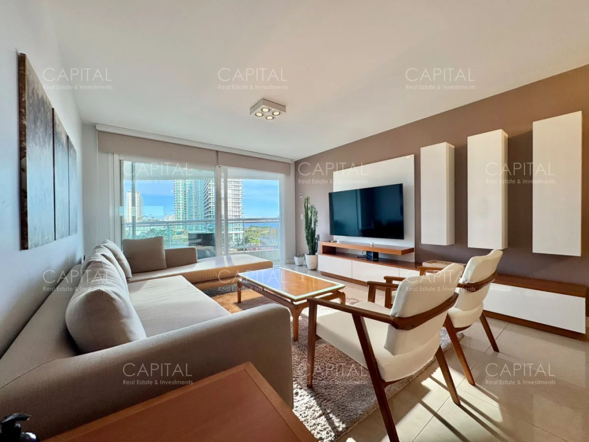 Apartamento en Playa Mansa, propiedad 285377 -Imagen 1
