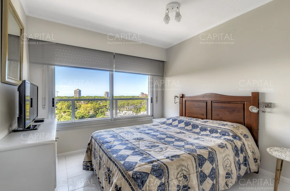 Apartamento en Playa Mansa, propiedad 285962 -Imagen 10