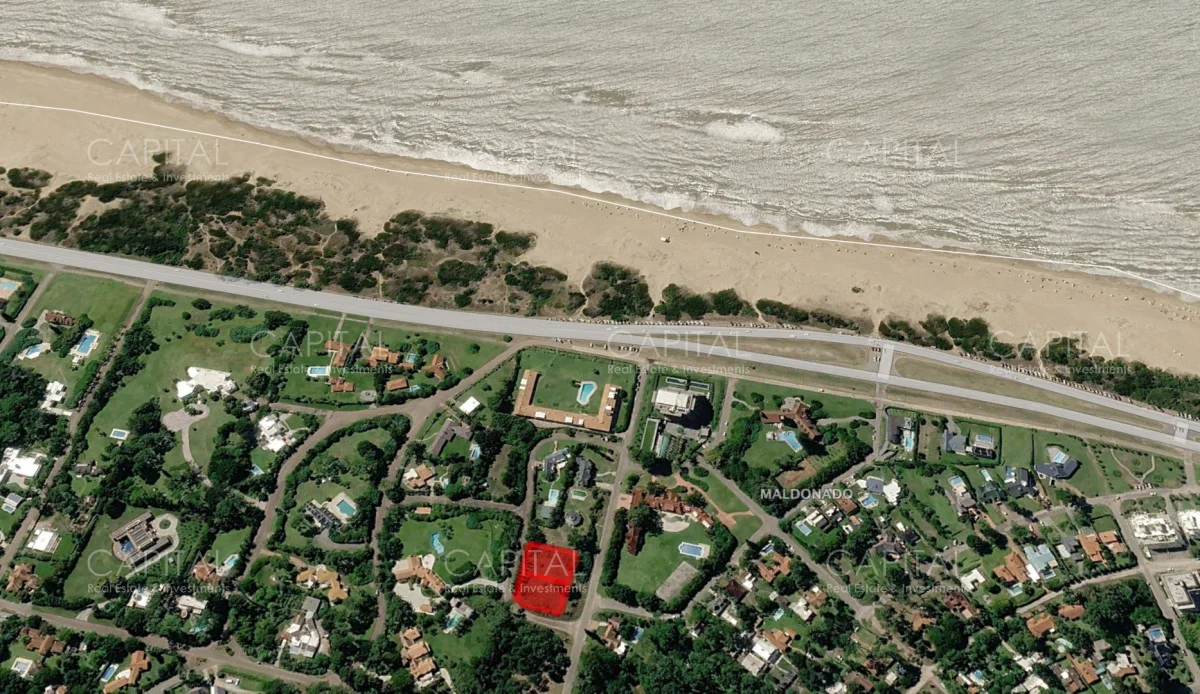 Terreno en Playa Brava, propiedad 285995 -Imagen 2