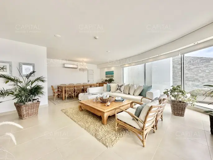 Penthouse en Venta en Miami Boulevard 3 suites y servicio