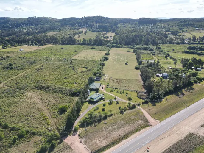 Chacra de 5 has en ruta 9 próximo a ruta 12