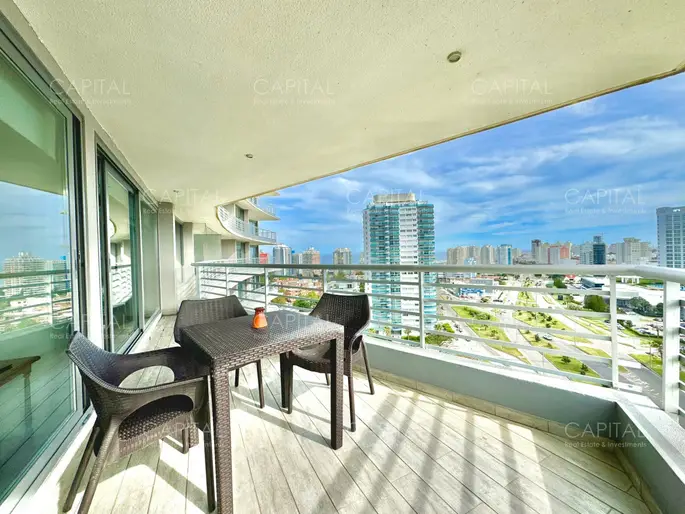 Alexander Boulevard en Venta de 2 Dormitorios con Vista al mar