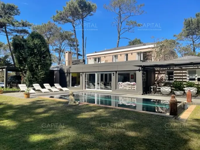Laguna Blanca casa con piscina climatizada