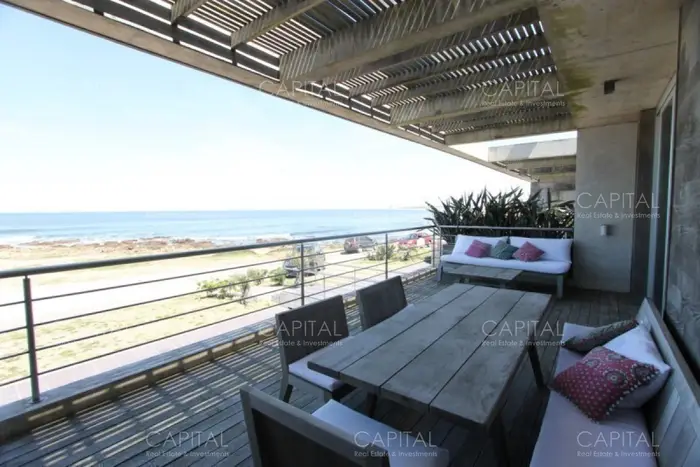Duplex frente al mar en La Barra
