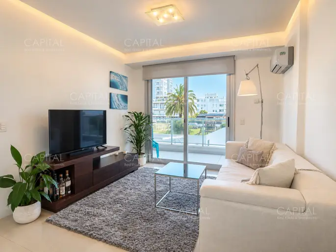Departamento en Alquiler en Playa Brava, Punta del Este