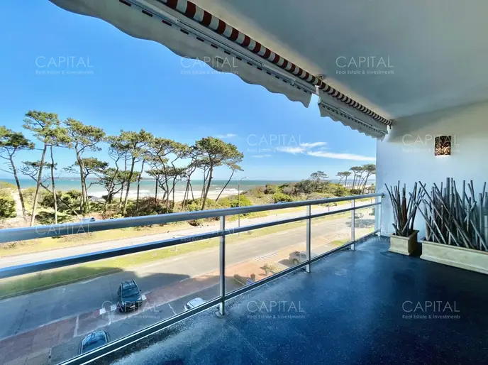 Apartamento en alquiler de temporada 1era linea playa mansa