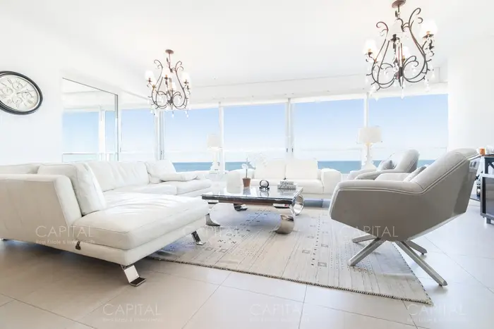 Le Parc Esquinero en Venta Tres Dormitorios