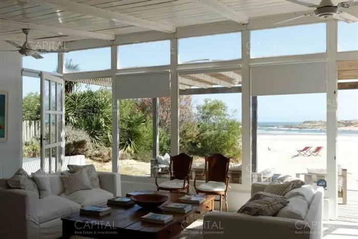 Excepcional casa sobre la arena en La Desembocadura de La Barra