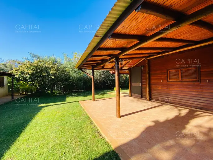 Casa de dos dormitorios en alquiler en La Barra
