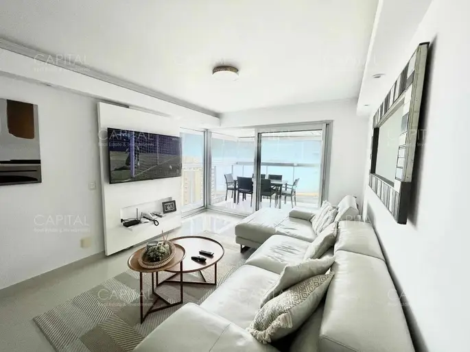 Apartamento en Miami Boulevard de dos dormitorios en venta, Punta del Este, Playa Mansa