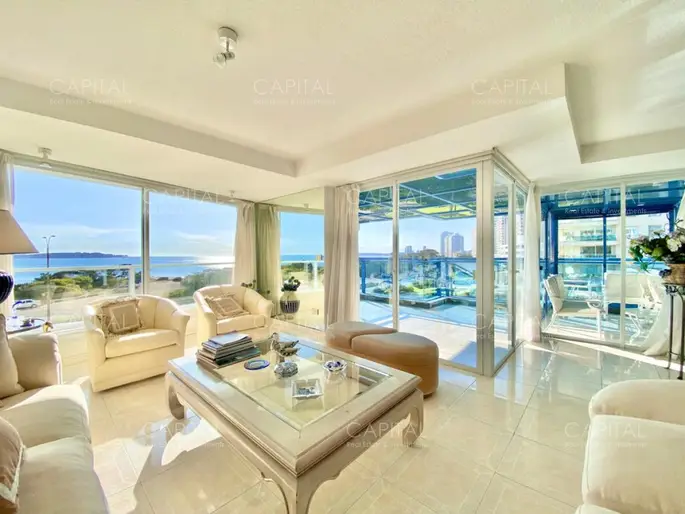 Beverly Tower Punta del Este en Venta