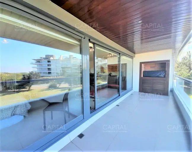Espectacular Apartamento en alquiler Primera linea playa Brava