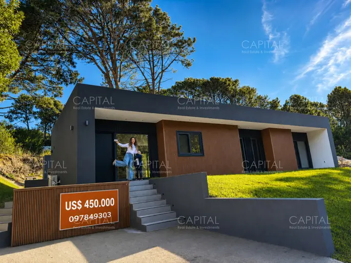 Casa 4 dormitorios VENTA de cualidad superior y ventanas de Europa