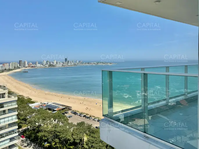 Apartamento de dos dormitorios en Paramount, Playa Mansa
