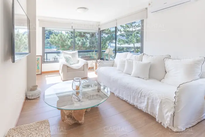 Apartamento en Venta Playa Brava 3 Dormitorios Primera Linea