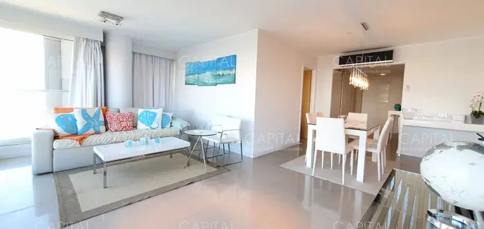 Venta apartamento un dormitorio playa Mansa Punta del Este