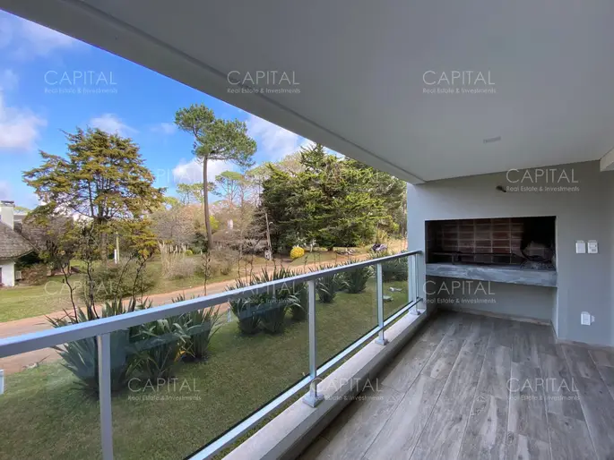 Apartamento en Venta en Rincón del Indio de Dos dormitorios