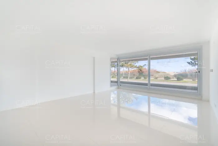 Departamento Frente al Mar en Venta Dos Dormitorios