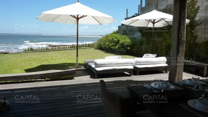 Exclusiva Casa en Jose Ignacio sobre la Playa