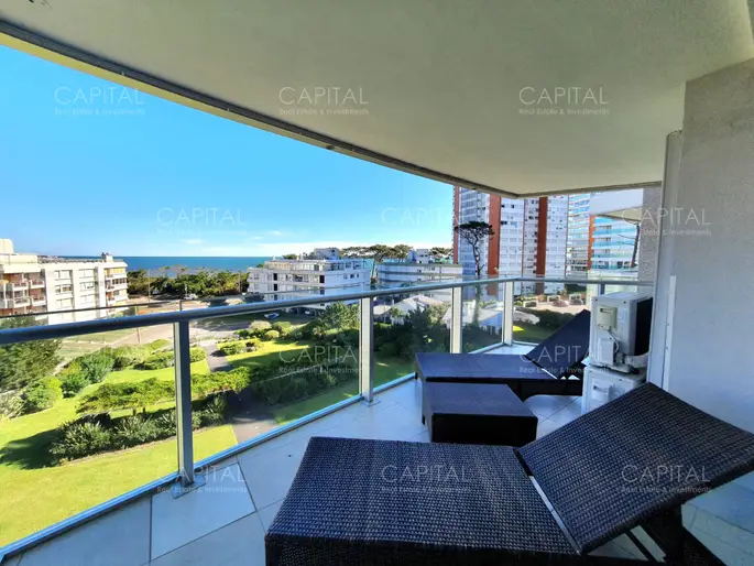 SeaForest Departamento en Venta Dos Dormitorios Punta del Este