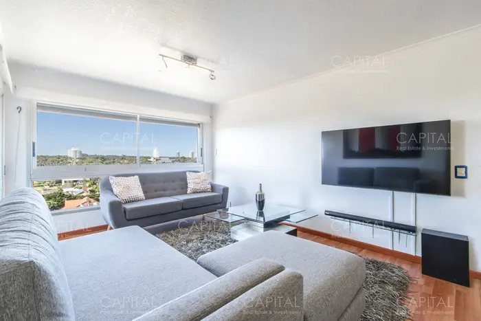 Apartamento en venta en Playa Mansa - Punta del Este