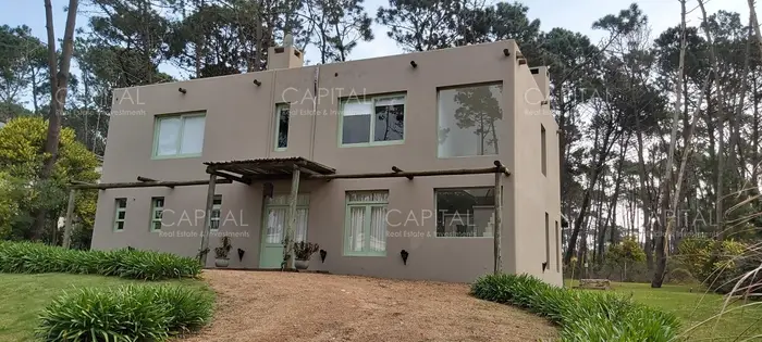 Casa en Laguna Blanca Punta del Este en venta