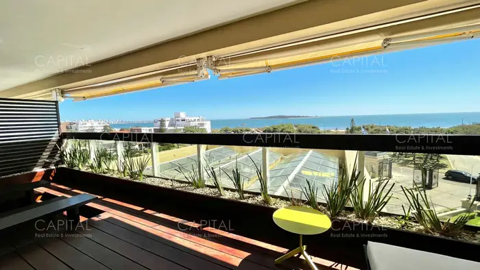 Muy Lindo Apartamento Alquiler de Temporada de 2 dormitorios Playa mansa, Punta del Este.
