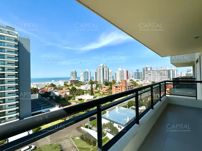 Apartamento en Punta del Este, Brava