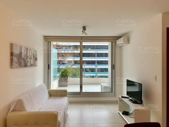 Apartamento de un dormitorio en alquiler anual, Punta del Este