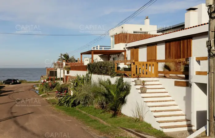 CAsa en La Barra Posta del Cangrejo