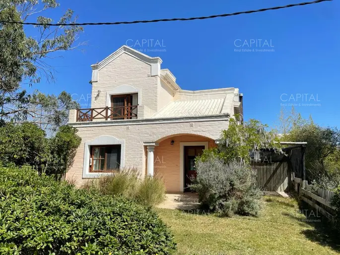 Casa en alquiler a pocas metros del mar, La Barra