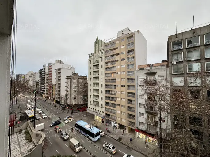 Monoambiente en alquiler anual zona Cordón en Montevideo