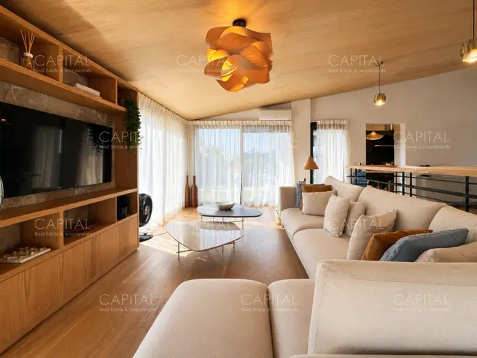 Residencia en Venta 5 Suites en Playa Mansa