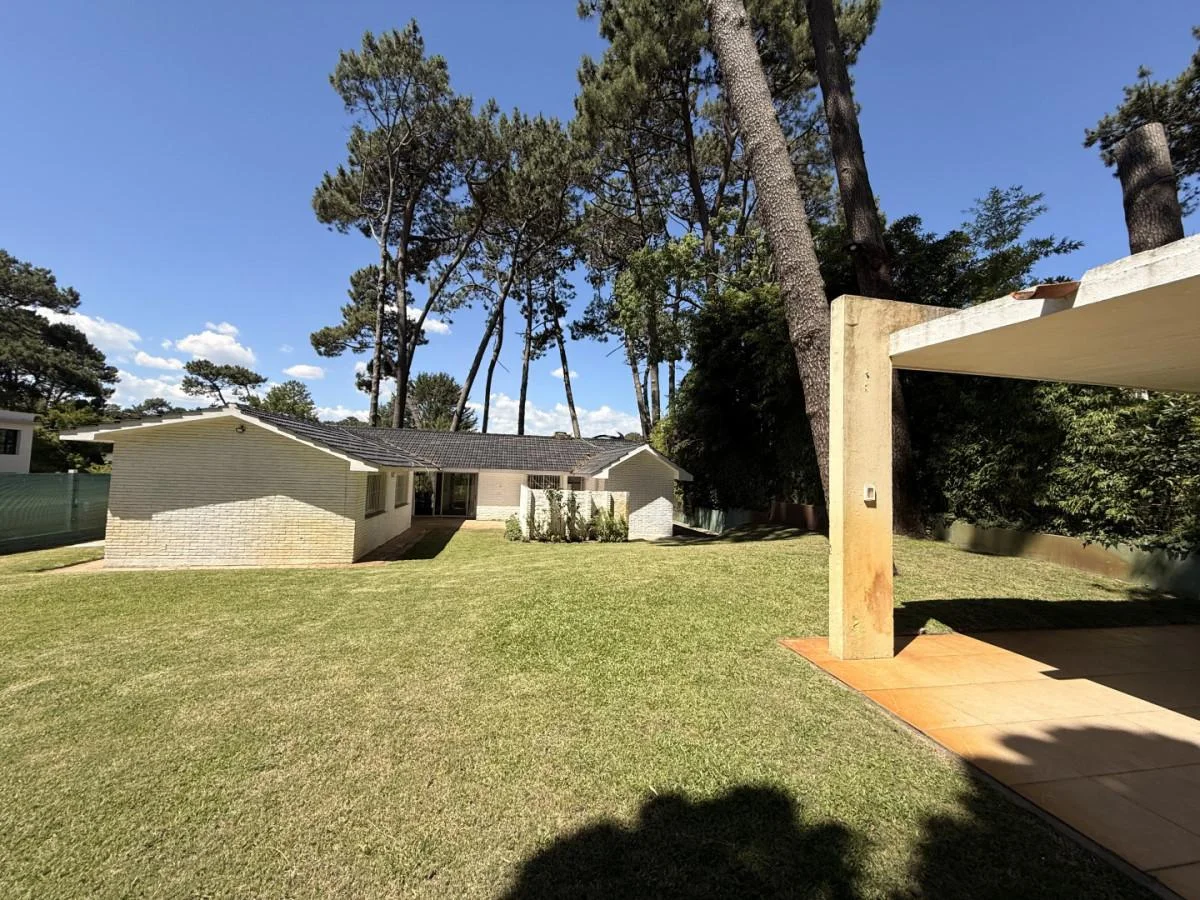 Casa en Barrio Cantegril, propiedad 255695 -Imagen 2
