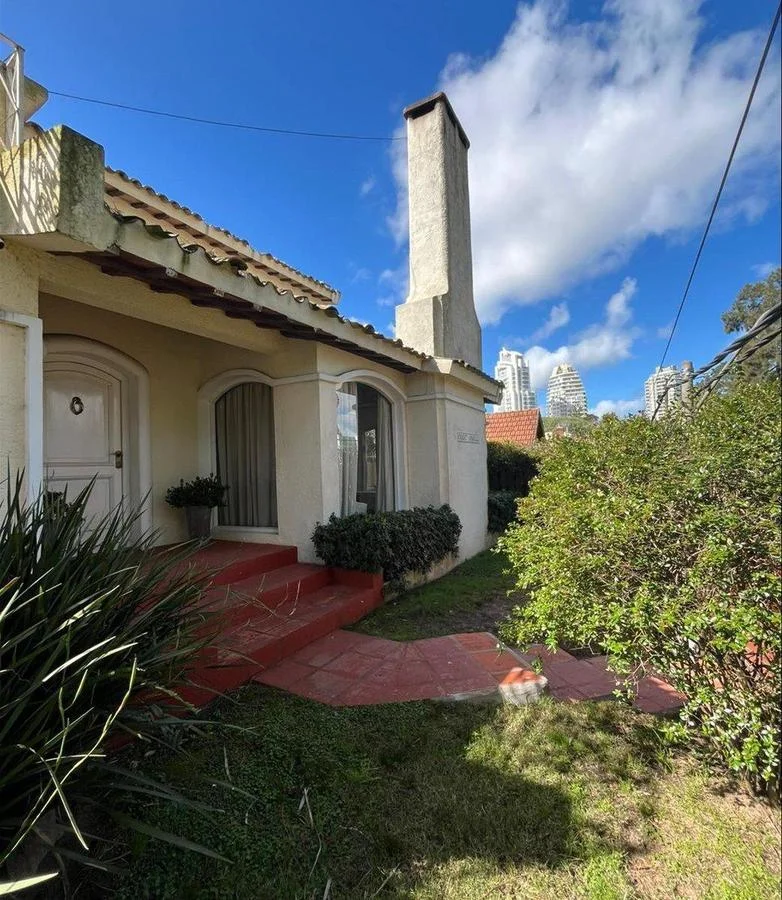Casa en Playa Mansa, propiedad 258963 -Imagen 3