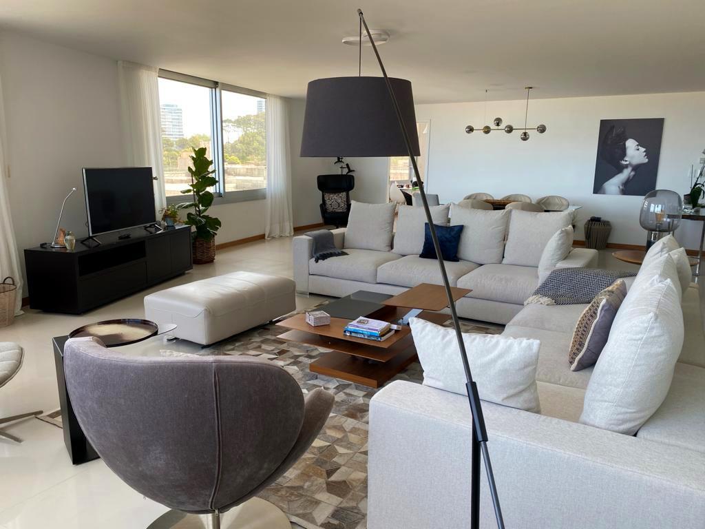 Apartamento en Playa Brava, propiedad 258965 -Imagen 2