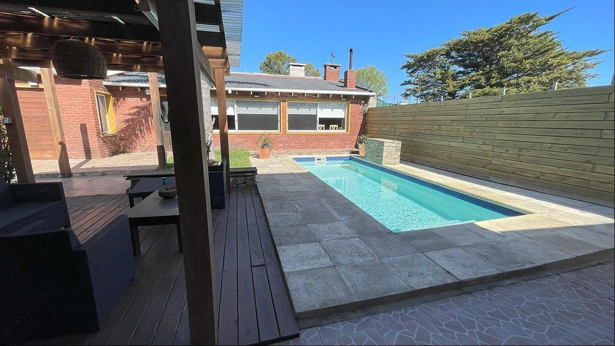 Casa en Playa Mansa, propiedad 266161 -Imagen 1