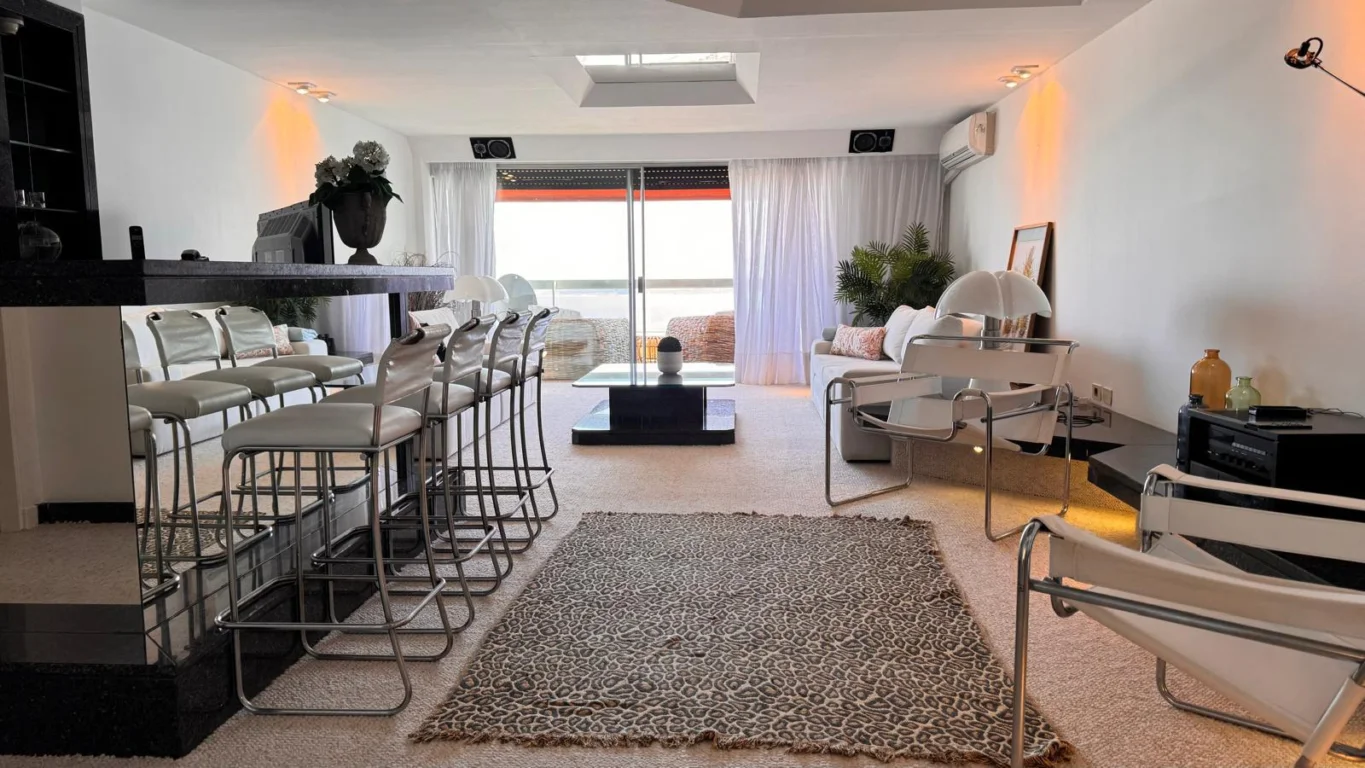 Apartamento en Playa Mansa, propiedad 274263 -Imagen 11