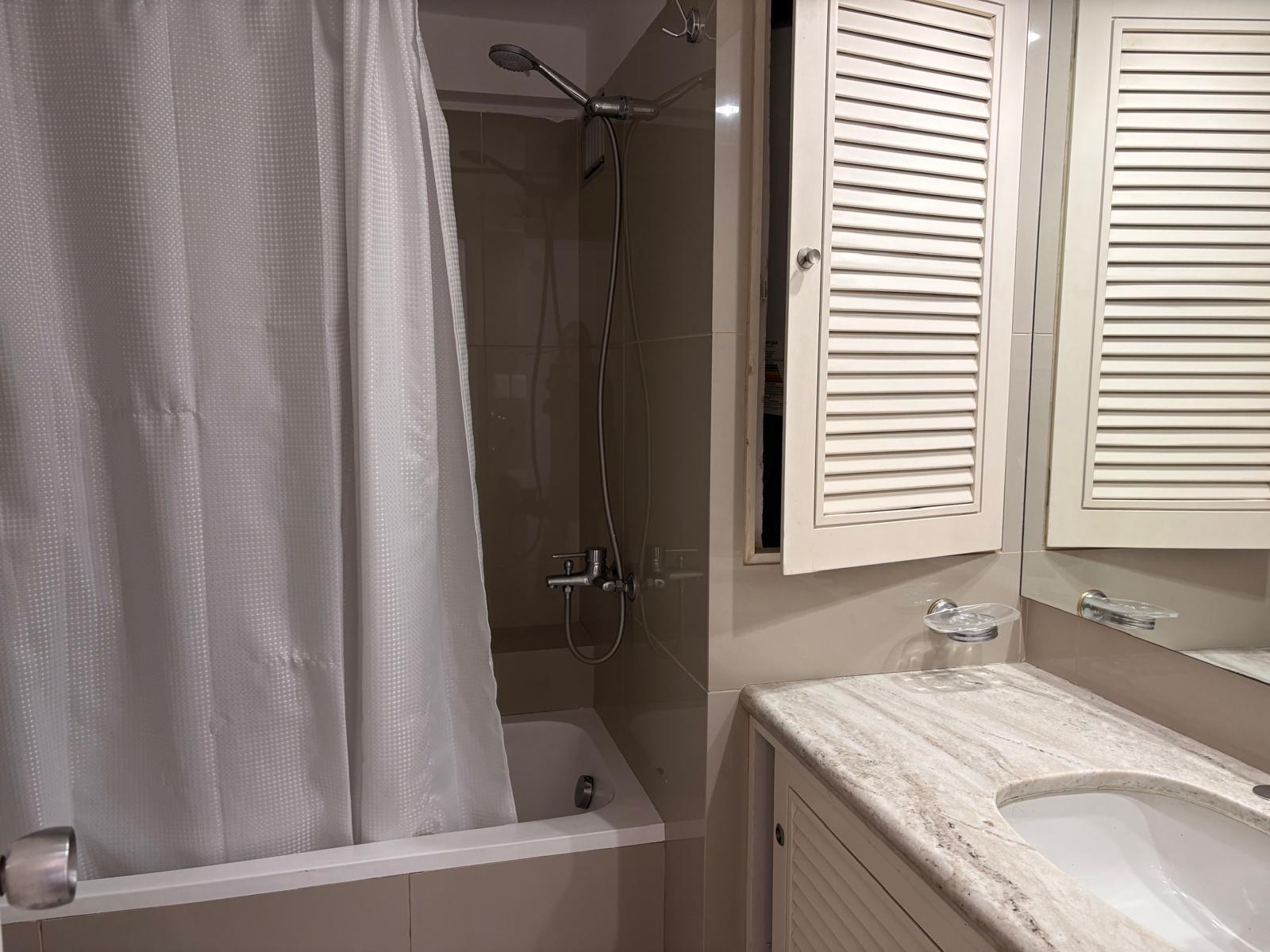 Apartamento en Playa Mansa, propiedad 274386 -Imagen 12