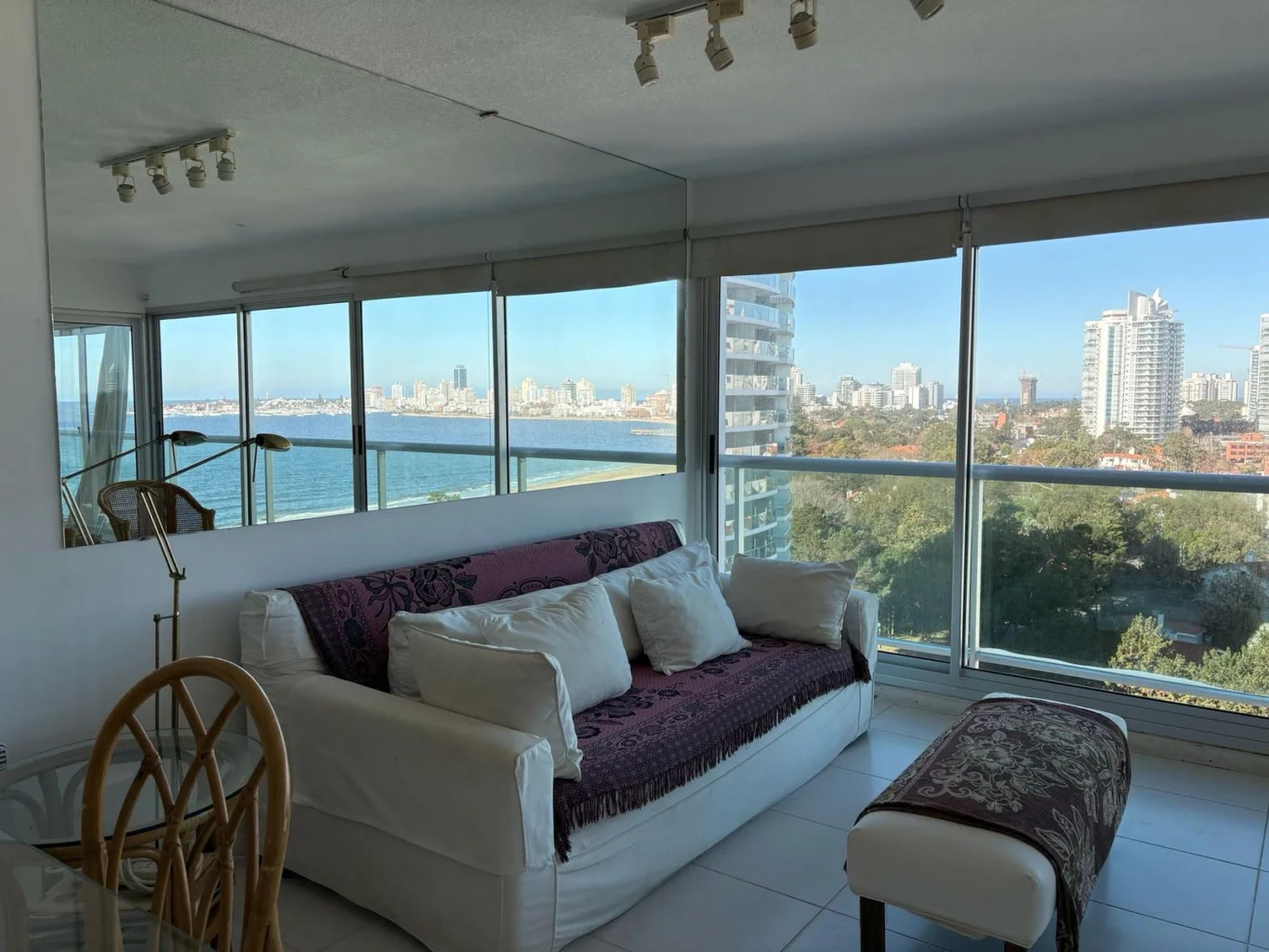 Apartamento en Playa Mansa, propiedad 274631 -Imagen 6