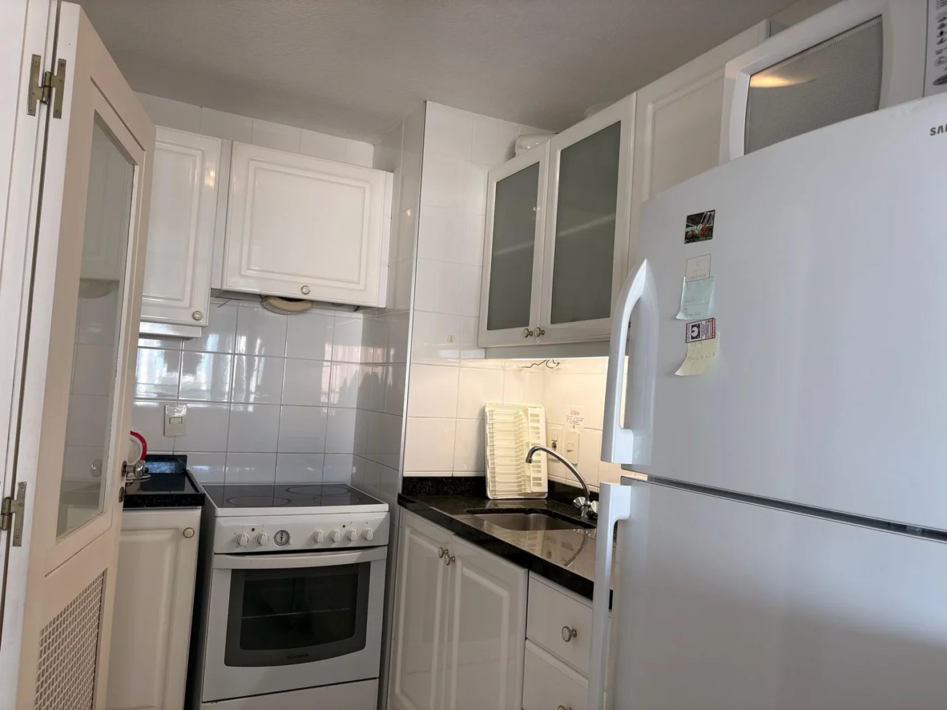 Apartamento en Playa Mansa, propiedad 274631 -Imagen 9