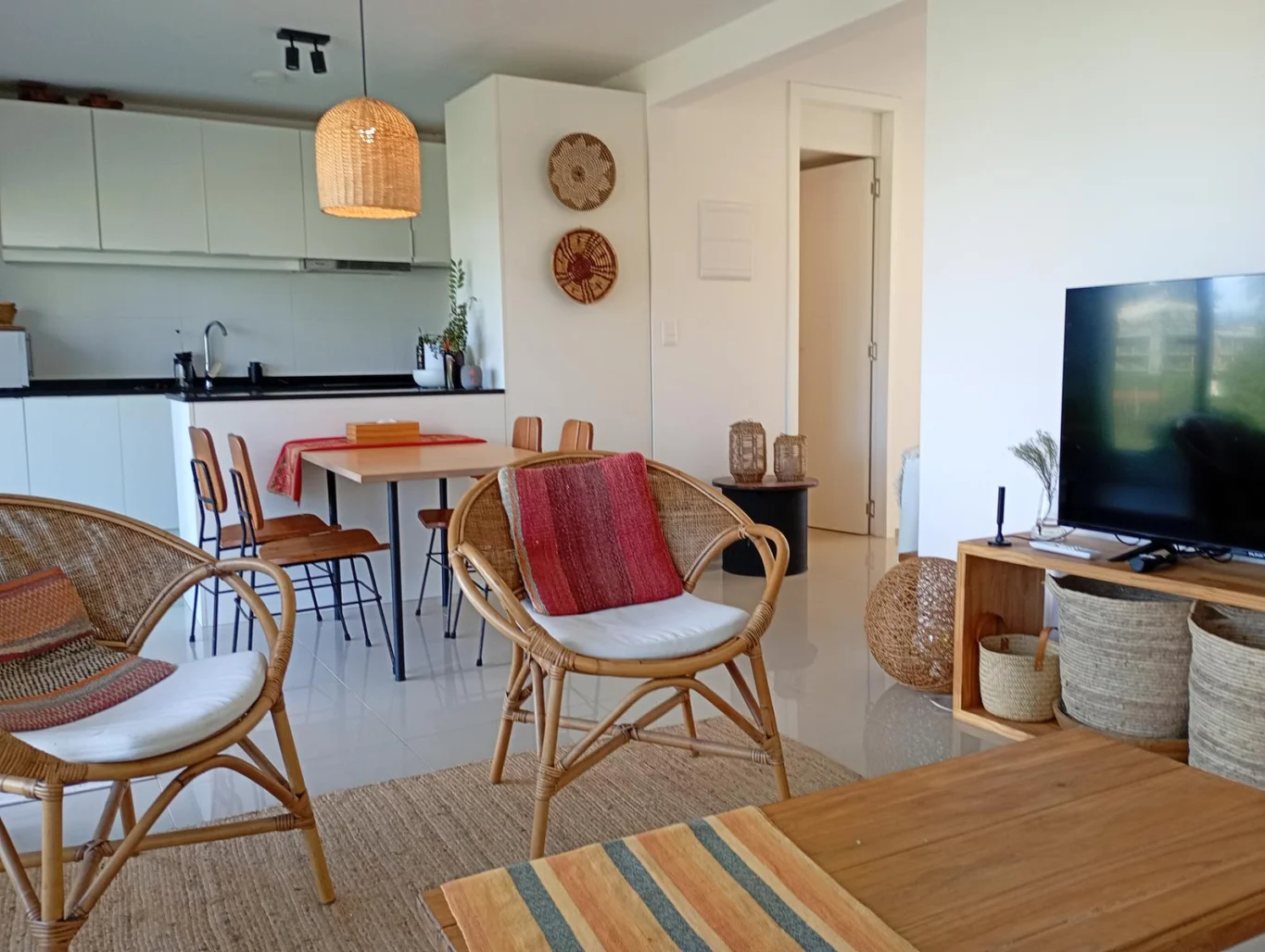 Apartamento en Playa Mansa, propiedad 284180 -Imagen 4
