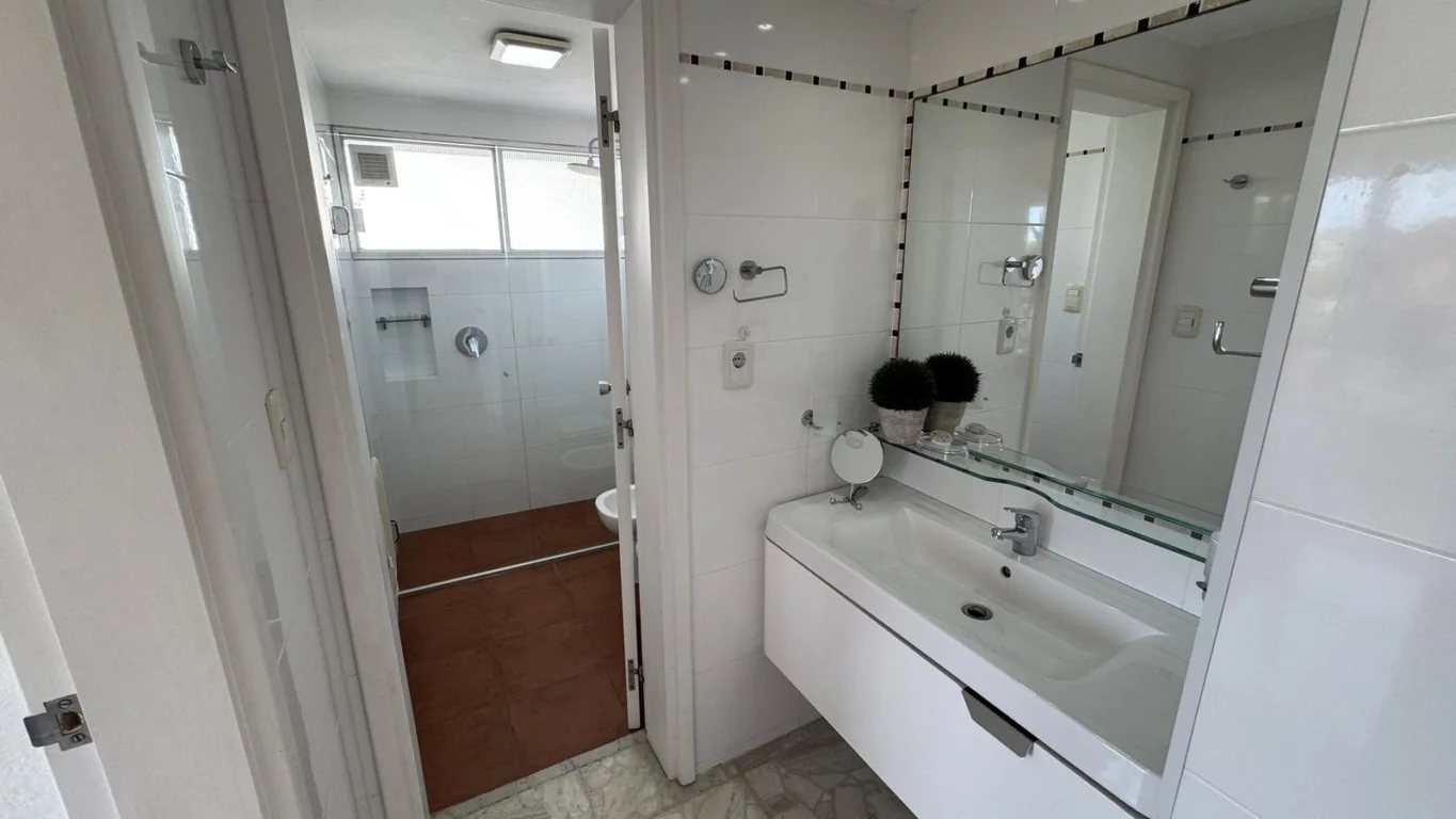 Apartamento en Playa Mansa, propiedad 284976 -Imagen 15