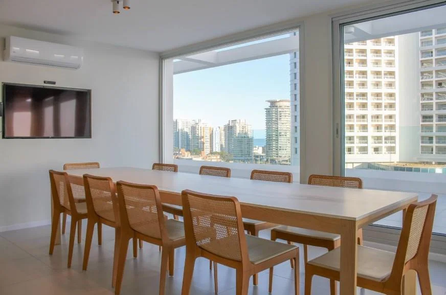 Apartamento en Playa Mansa, propiedad 288565 -Imagen 12