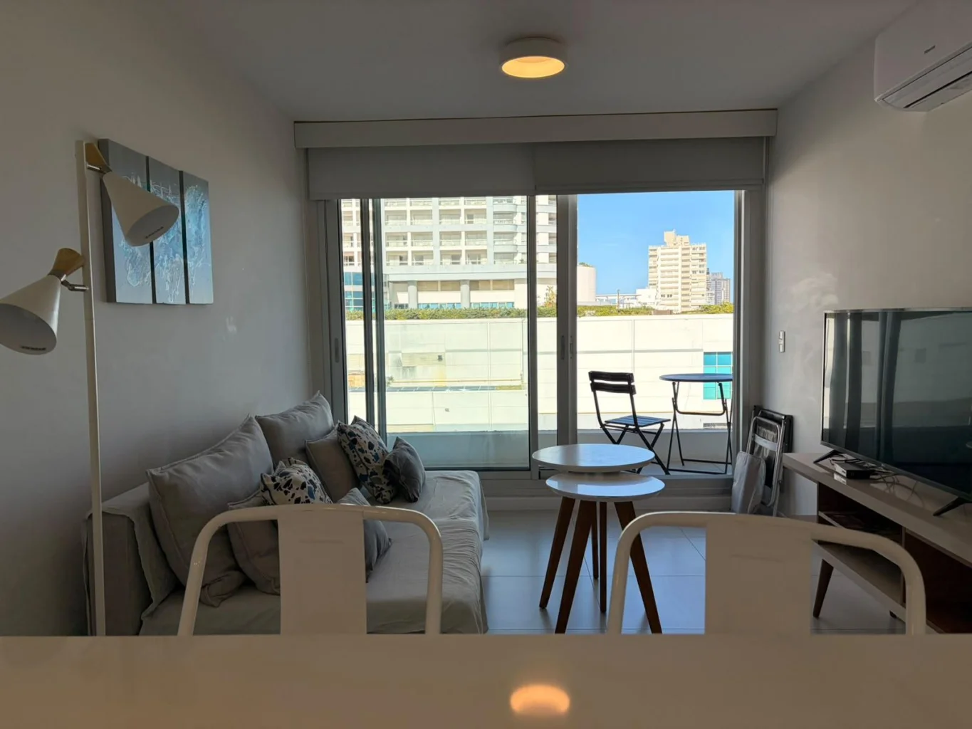 Apartamento en Playa Mansa, propiedad 288565 -Imagen 3